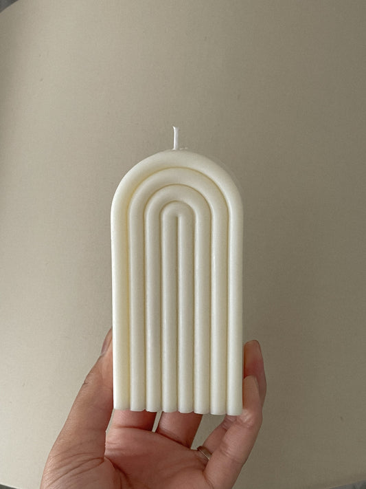 Ribbed Arch Candle
